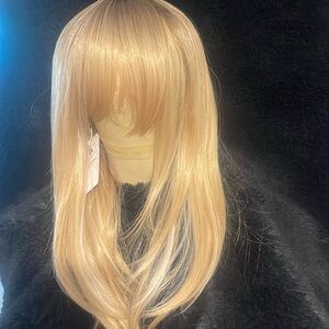 Blonde synthetic wig brand new!